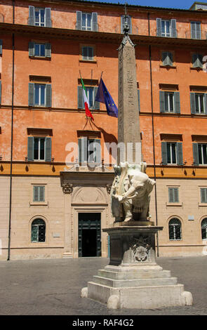 Elefanten und Obelisk vom italienischen Künstler Bernini Piazza Della Minerva, Rom, Italien Stockfoto