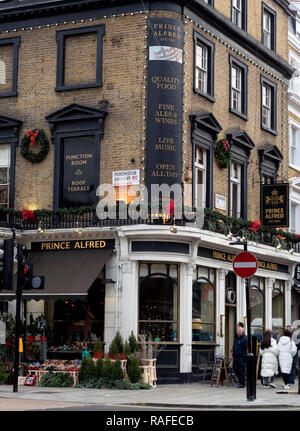 Prince Alfred Public House in Bayswater, London, befindet sich an der Ecke der Queensway und Porchester Gardens, Bayswater, London, UK. Stockfoto