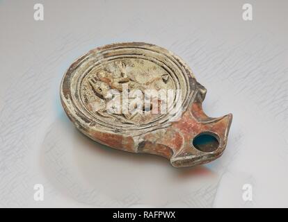 Lampe, Anatolien, 1. und 4. Jahrhundert, Terrakotta, 2,5 x 7 x 10 cm (1 x 2 3,4 x 3 15,16 in.). Neuerfundene Stockfoto