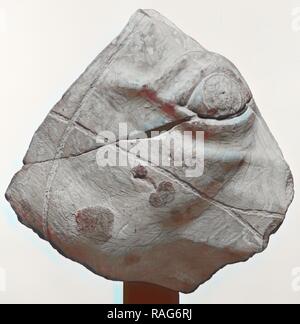 Fragment einer Entlastung der Pferdekopf, Griechenland (Attika), ca. 540 B.C, Hymettan Marmor, 22,6 × 21,5 × 8 cm (8 7,8 Neuerfundene Stockfoto