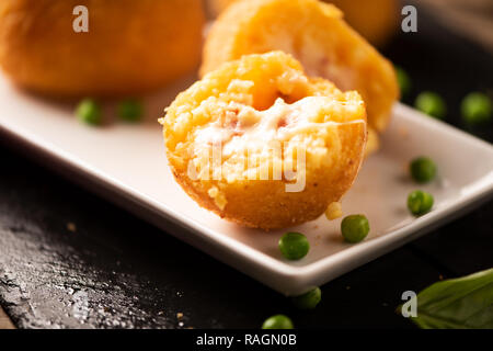 Arancini Reis und Fleisch close up Stockfoto