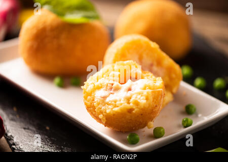 Arancini Reis und Fleisch close up Stockfoto