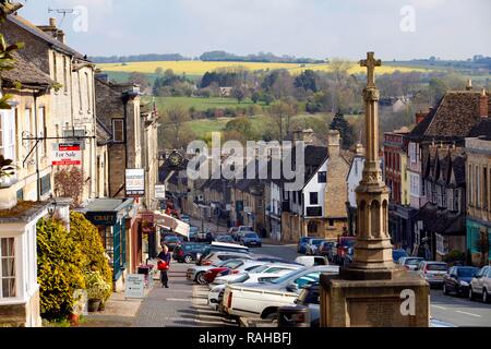 High Street, Witney, Oxfordshire, Großbritannien, Europa Stockfoto