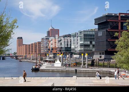 Am Sandtorkai Straße, HafenCity Viertel, Magellan Terrassen, Hamburg, PublicGround Stockfoto