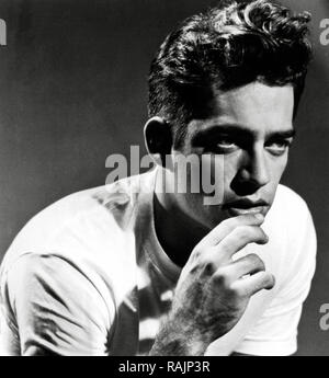 Werbefoto von Harry Connick Jr., ca. 1992 Aktenzeichen # 33636 971THA Stockfoto