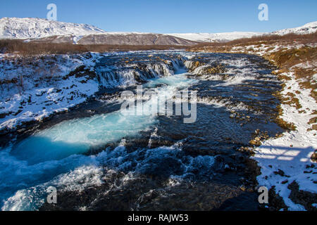 Brúarfoss Wasserfall, Island, an einem sonnigen Tag Stockfoto