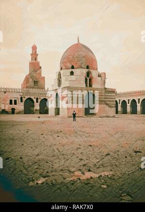 Ägyptische Ansichten Kairo, Masr, Hof der Moschee von Ibn Touloun 1900, Ägypten, Kairo. Neuerfundene durch Gibon. Klassische Kunst mit Neuerfundene Stockfoto