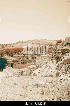 Ausgrabungen am Ophel. Verlauf der Stadtmauer in der Nähe von Teich Siloah 1900, Jerusalem, Israel. Neuerfundene Stockfoto