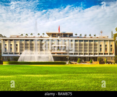 Unabhängigkeit Schloss oder Palast der Wiedervereinigung in Ho Chi Minh City, Vietnam. Panorama Stockfoto