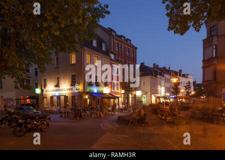 Die kaltenbachstraße mit alten Häusern, Saarbrücken, Saarland, Deutschland, Europa ich Kaltenbachstraße mit alten Häusern, Saarbrücken, Saarland, Deutschland, E Stockfoto