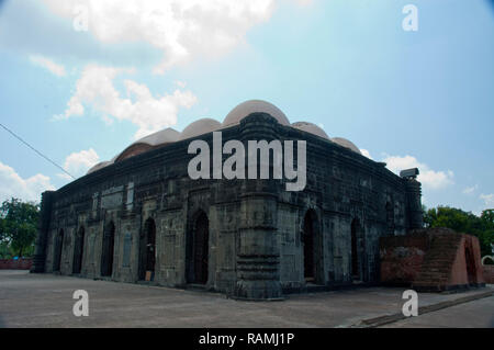 Choto Sona Masjid. Es ist eine bemerkenswert gute architektonische Muster des Sultante Zeitraum. Von Wali Muhammad, der Sohn des Ali während der Herrschaft von Sultan erbaut Stockfoto