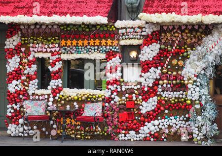 London, Großbritannien. Am 4. Januar, 2019. Die Ivy Chelsea's Garten Lebkuchenhaus Fassade jetzt in London's Top 20 Instagram und selfie Standorte. Credit: Brian Minkoff/Alamy leben Nachrichten Stockfoto