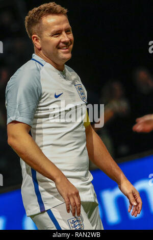 Glasgow, Schottland, Großbritannien. 4. Januar, 2019. Aktion ab Tag 1 der Stern Sixes Turnier an der sek Hydro in Glasgow. Spiel 2 - Wales vs England Credit: Colin Poultney/Alamy leben Nachrichten Stockfoto