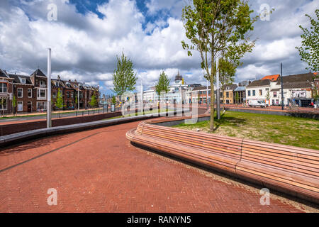 Die neuen Eisenbahnunternehmen Zone (U-Bahn) im Zentrum von Delft, Niederlande Stockfoto