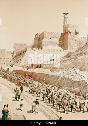 Palästina Unruhen 1936. Die Schotten Guard Parade von der Band voraus. 1936, Jerusalem. Neuerfundene Stockfoto