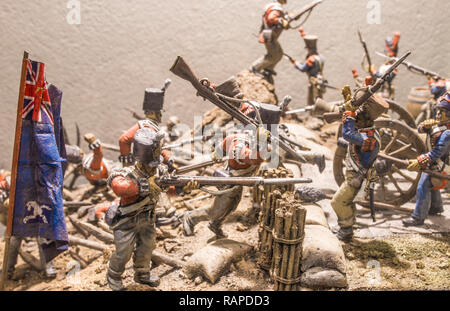 Badajoz, Spanien - Dez 19th, 2018: Trinidad Bastion gegen Angriff. Sturm auf Badajoz, April 1812. Hill Kampf Aktion. Szene von Diorama neu erstellt Stockfoto