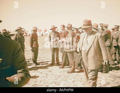 Ankunft in Palästina von Herrn Anthony Eden. Herr Anthony Eden mit Männern und Offiziere der A.I.F., Australian Imperial neuerfundene Stockfoto
