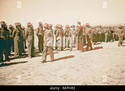 Ankunft in Palästina von Herrn Anthony Eden. Herr Anthony Eden mit Männern und Offiziere der A.I.F., Australian Imperial neuerfundene Stockfoto