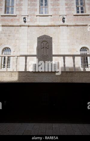 Denkmal für die armenischen Völkermord, außerhalb Unserer Lieben Frau von der Krampf Kirche, Jerusalem Stockfoto