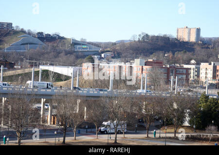 Market St Brücke neben Coolidge Park in Chattanooga, TN, USA Stockfoto