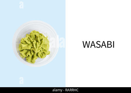 Kunststoffbehälter wasabi Sauce sushi Anlieferung essen Konzept Stockfoto