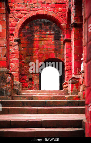 Tür und mittelalterliche Burg architektonischen Details von Kenilworth Castle UK Stockfoto