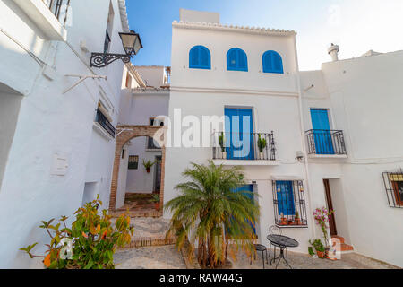 Charmanten engen historischen Straßen von weiße Dorf Frigiliana in der Provinz Malaga, Andalusien, Spanien Stockfoto