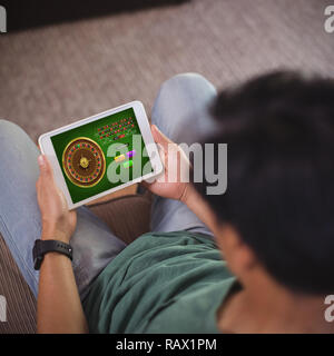 Das zusammengesetzte Bild im online roulette spiel Stockfoto