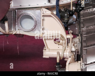 Museum der retro Autos, in St. Petersburg, Russland - Dezember 19, 2018: Lunokhod-1, Sowjetunion space Rover des Mondes, Museum Muster. Stockfoto