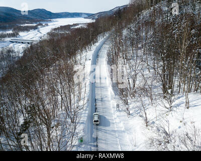 Road Trip über Asahi dake Hokkaido Stockfoto