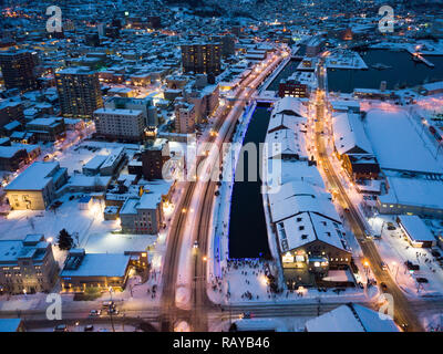 Wahrzeichen von Otaru Stadt in der Nacht Stockfoto