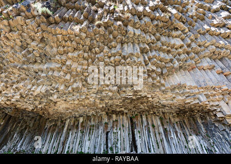 Basalt Felsformationen als Symphonie der Steine bekannt, im Garni, Armenien. Stockfoto