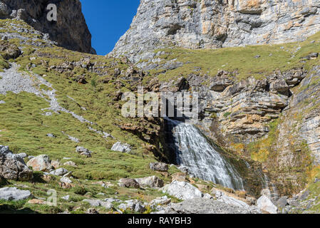 Schachtelhalm Wasserfall im Nationalpark Ordesa, Huesca, Spanien Stockfoto