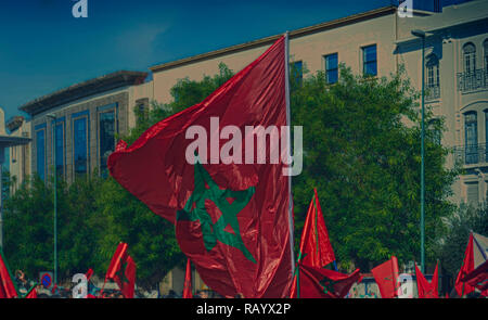 Marokkanische Flagge.die Flagge von Marokko ist ein rotes Feld mit einem grünen Smaragd Pentagramm gemacht. Stockfoto