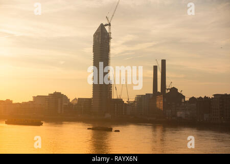 Chelsea Waterfront Entwicklungen durch die Lots Road - Hong Kong - finanziert prestige Wohnungen Stockfoto