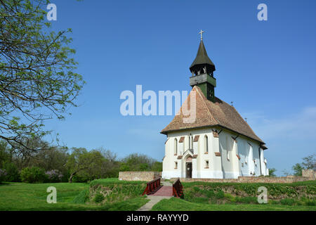 Römisch-katholische Kirche in Ofoldeak, Ungarn. Maria szuz Keresztenyek Segitsege romai katolikus megyeben templom Csongrad, Magyarorszagon Ofoldeakon,.. Stockfoto