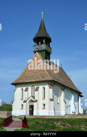 Römisch-katholische Kirche in Ofoldeak, Ungarn. Maria szuz Keresztenyek Segitsege romai katolikus megyeben templom Csongrad, Magyarorszagon Ofoldeakon,.. Stockfoto