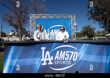 Pasadena, CA. 01 Jan, 2019. Radio Remote für LA BIN 570 Sportarten vor der Washington Huskies vs Ohio State Buckeyes im Rose Bowl in Pasadena, Ca. Am 01 Januar, 2019 (Foto von Jevone Moore) Credit: Csm/Alamy leben Nachrichten Stockfoto