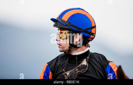 Kalifornien, USA. 6. Januar, 2019. Januar 05, 2019: Flavien Prat Uhren die Wiedergabe der San Gabriel Stangen bei Santa Anita Park am Januar 05, 2019 in Arcadia, Kalifornien. Evers/Eclipse Sportswire/CSM/Alamy leben Nachrichten Stockfoto