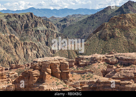 Charyn Canyon in Kasachstan für seine interessanten Felsformationen bekannt. Stockfoto