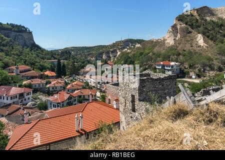 MELNIK, Bulgarien - September 7, 2017: Panoramablick auf Stadt, Melnik, Blagoevgrad, Bulgarien Stockfoto