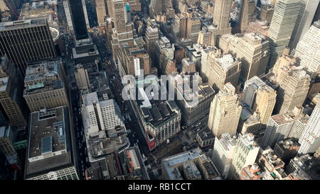 Blick nach Norden Mitte der Stadt New York von der Spitze des Felsens Mahattan Long Island USA USA Vereinigte Staaten von Amerika Stockfoto