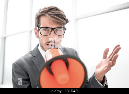 Geschäftsmann, schreien, Megaphon Stockfoto