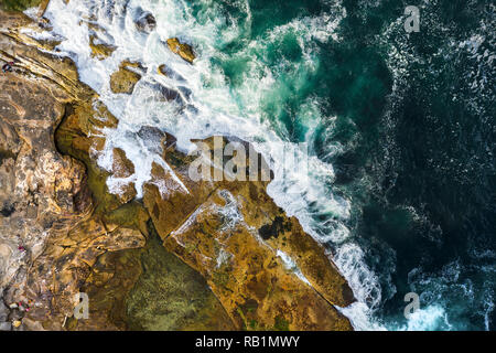 Strand Luftaufnahme von drone Strand Schatten Menschen sunrise Stockfoto