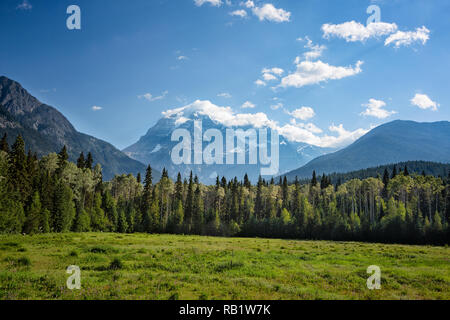 Mount Robson in der Morgensonne, British Columbia, Kanada Stockfoto