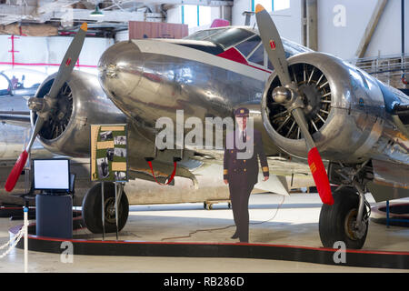 1948 Buche 18/C-45 Expeditor an der Edmonton Aviation Museum Stockfoto