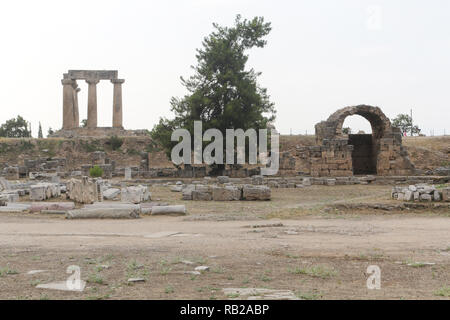 Die historischen Ruinen von Korinth und Acrocorinth archäologischen Stätten in Griechenland Stockfoto