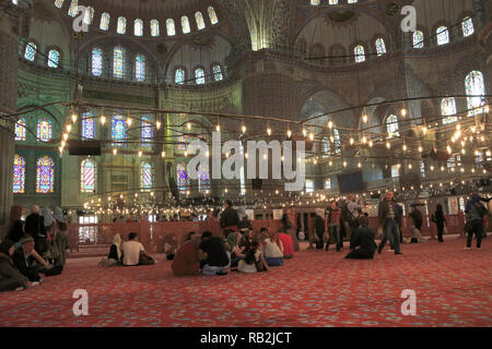 Interieur, die Blaue Moschee (Sultan Ahmed oder Ahmet Moschee (Sultanahmet Camii), UNESCO-Weltkulturerbe, Istanbul, Türkei, Europa Stockfoto