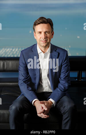 Josh Ernst, Senior Vice President und Chief Communications Officer für United Airlines und ehemaliger Pressesprecher des Weißen Hauses unter Obama Stockfoto