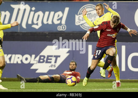 Pamplona, Spanien. 6. Januar, 2019. Brandon (vorwärts; CA Osasuna), die in Aktion während der spanischen Fußball der Liga 123, Übereinstimmung zwischen CA Osasuna und Cadiz CF Sadar Stadion gesehen, in Pamplona (Navarra), Spanien. Credit: Fernando Pidal/SOPA Images/ZUMA Draht/Alamy leben Nachrichten Stockfoto